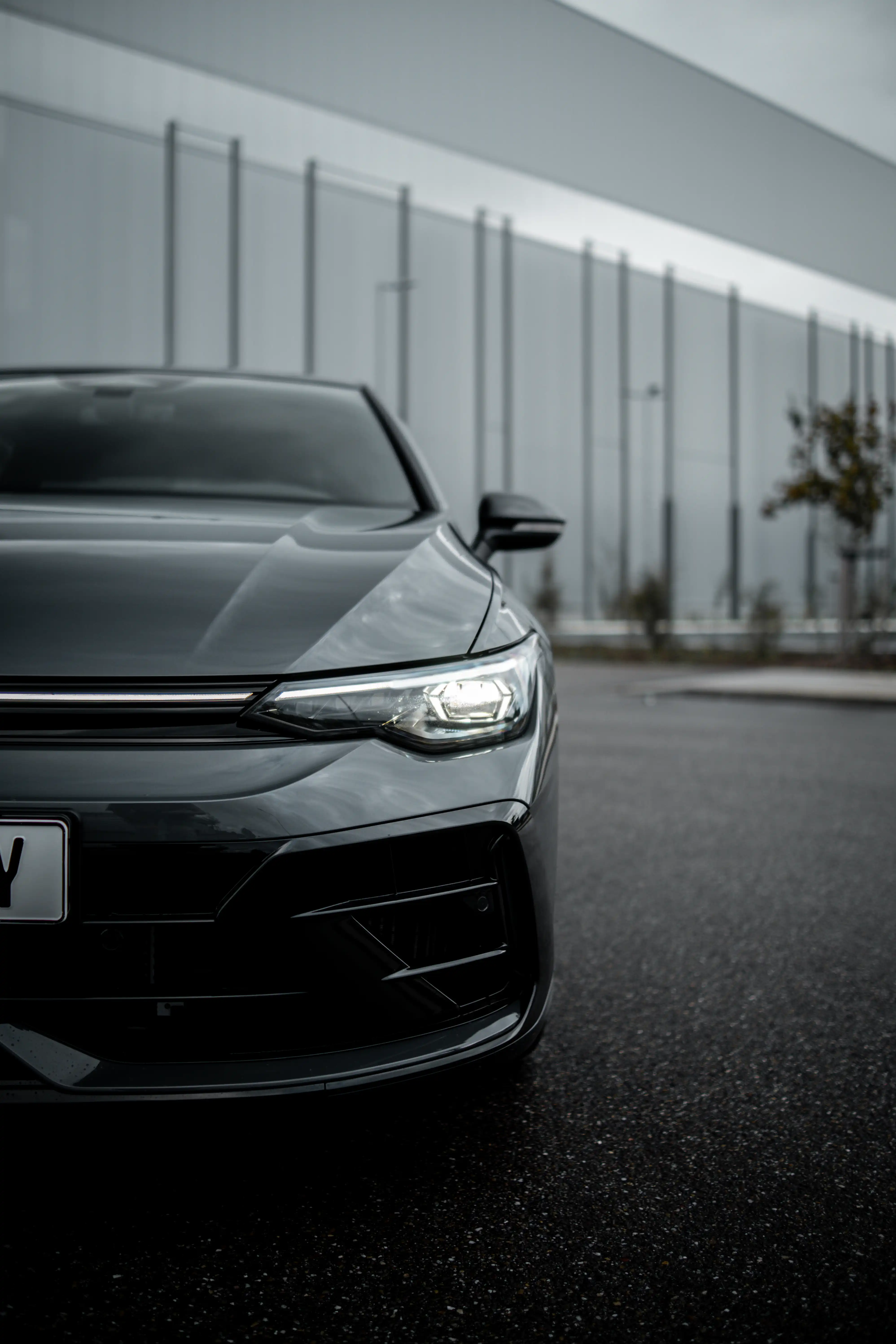 Golf R Grau Sportsback